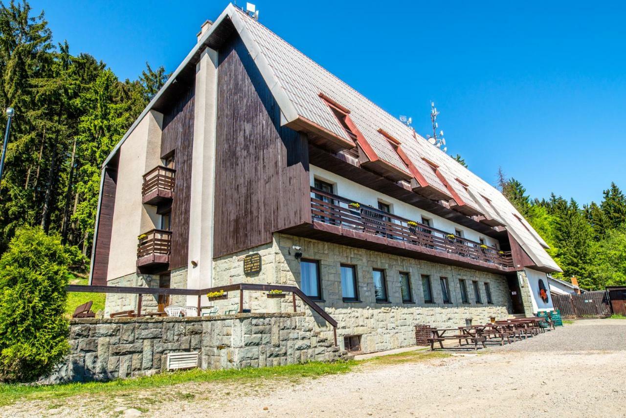 Horsky Hotel Kozubova Dolní Lomná Extérieur photo