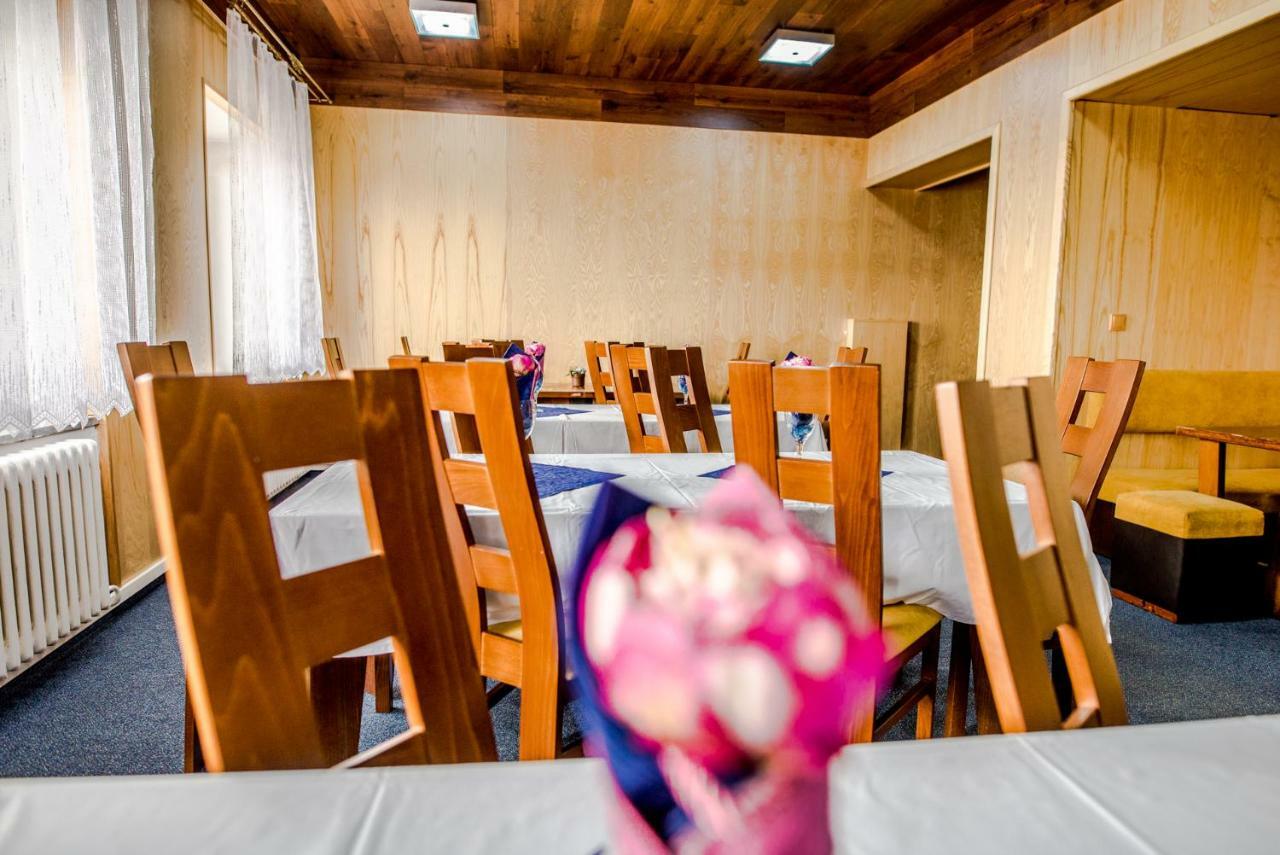 Horsky Hotel Kozubova Dolní Lomná Extérieur photo